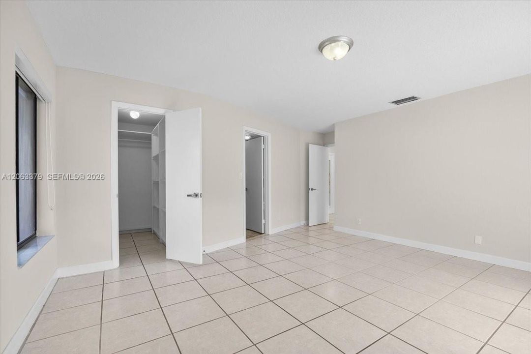 For Rent: $5,000 (4 beds, 3 baths, 1856 Square Feet)