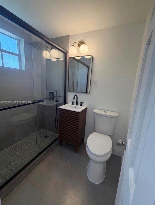 For Rent: $1,850 (1 beds, 1 baths, 539 Square Feet)