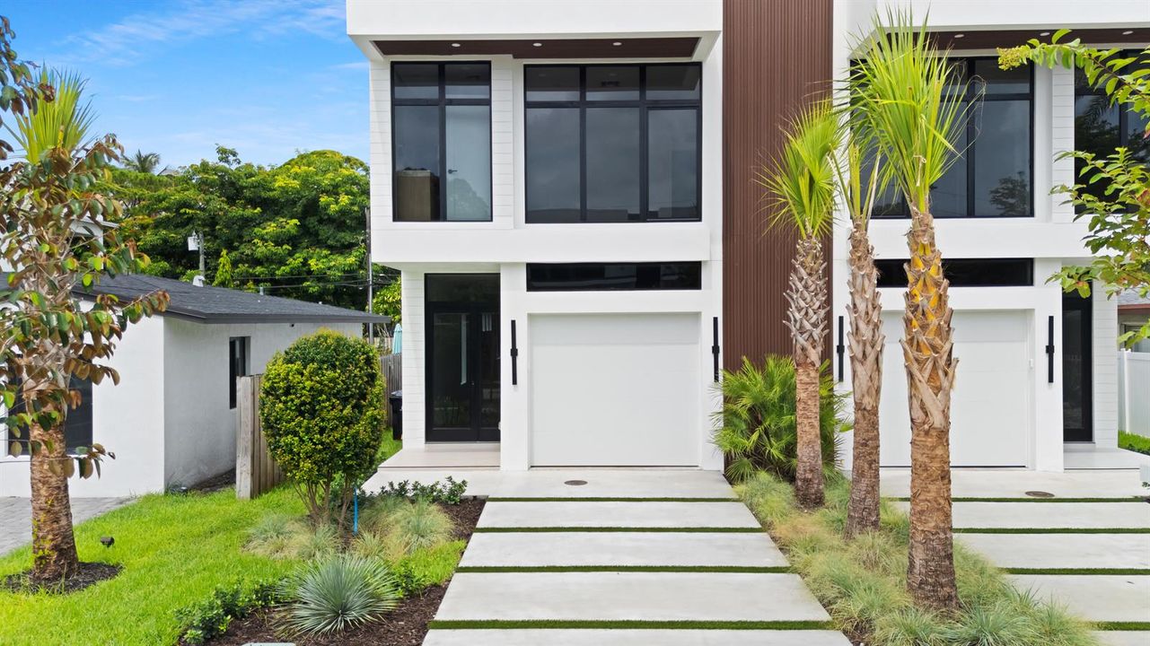 24-1131 NE 12th Ave Ft. Lauderdale, FL-1