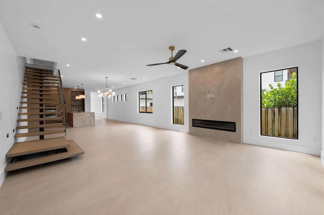 13-1131 NE 12th Ave Ft. Lauderdale, FL-1
