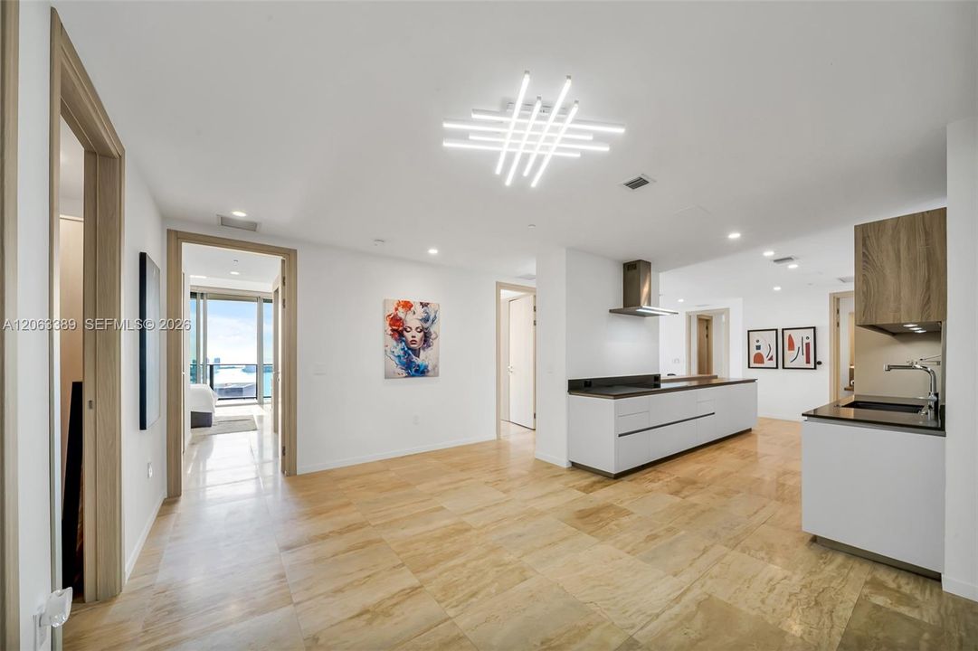 For Sale: $3,000,000 (3 beds, 3 baths, 2076 Square Feet)