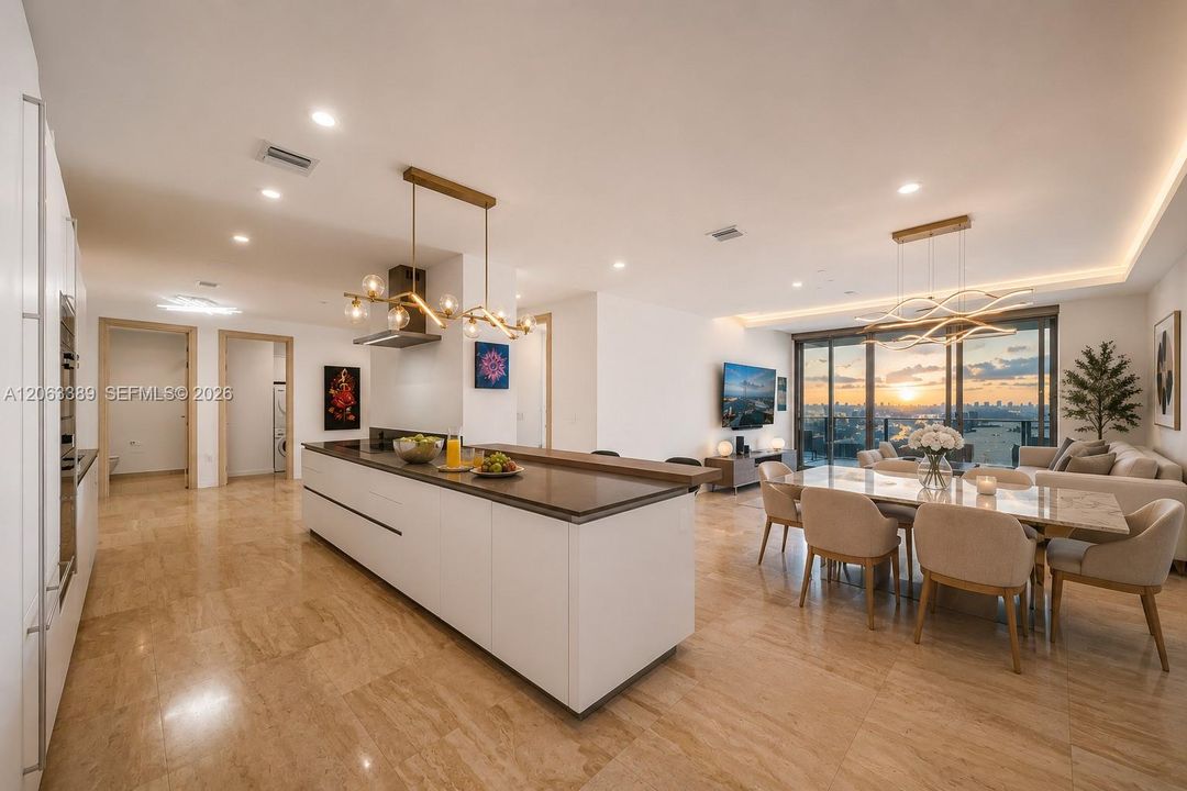 For Sale: $3,000,000 (3 beds, 3 baths, 2076 Square Feet)