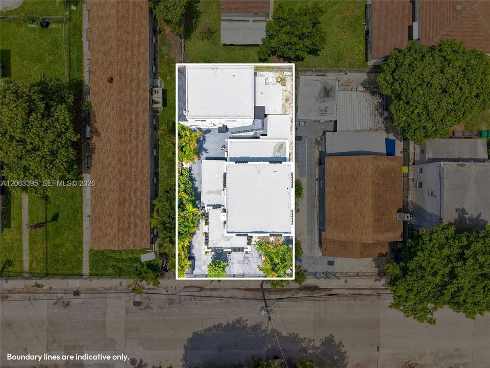 For Rent: $1,350 (1 beds, 1 baths, 2330 Square Feet)