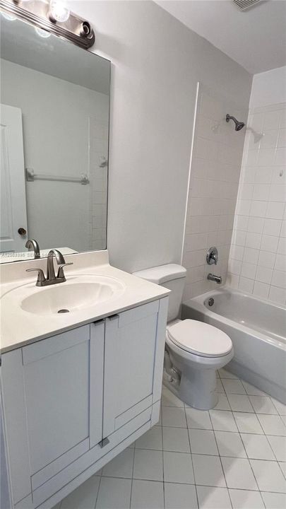В аренду: $2,200 (3 спален, 2 ванн, 1383 Квадратных фут)
