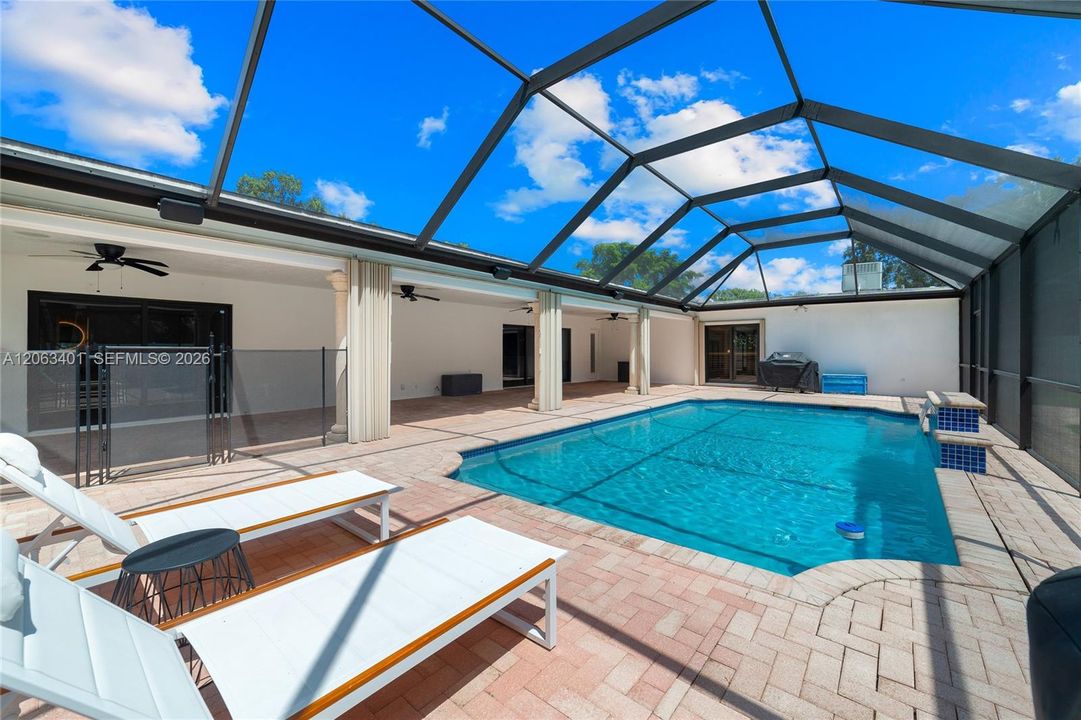 For Sale: $1,149,900 (6 beds, 3 baths, 2947 Square Feet)