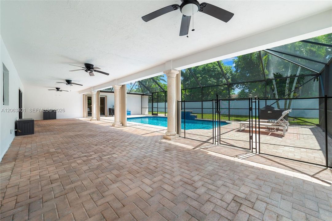 For Sale: $1,149,900 (6 beds, 3 baths, 2947 Square Feet)