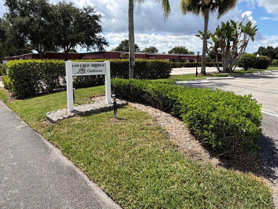 Community Clubhoue Sign