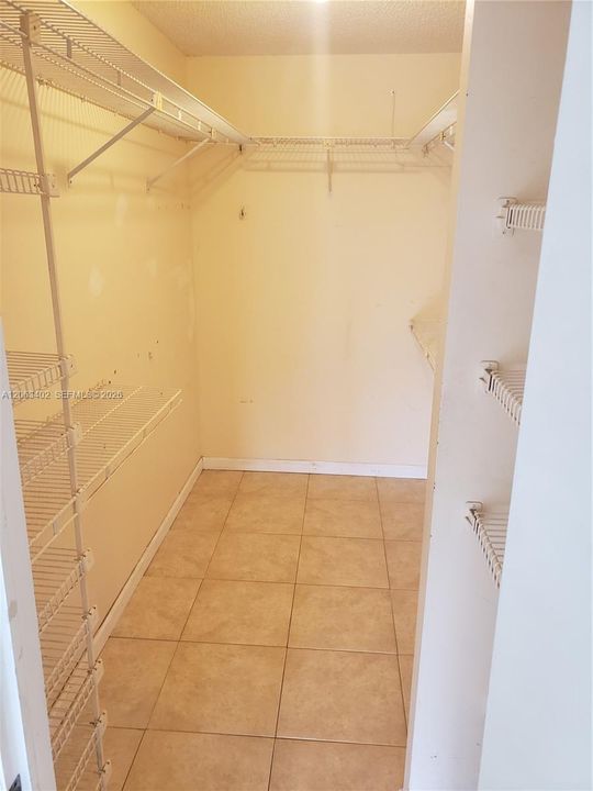 En Renta: $1,400 (1 camas, 1 baños, 783 Pies cuadrados)