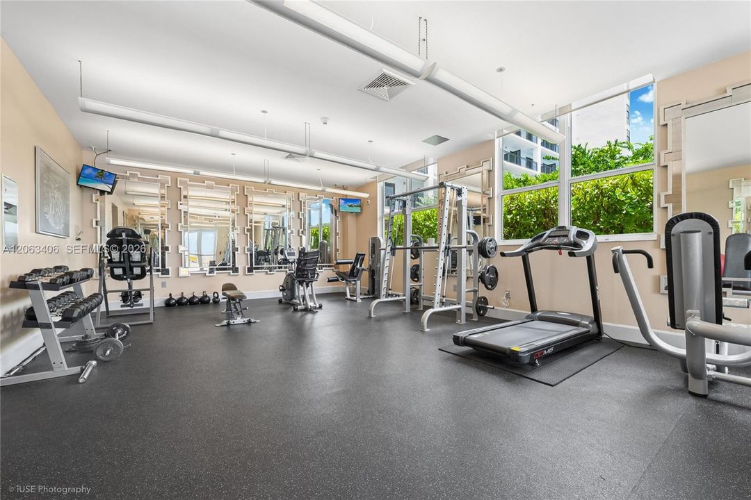 For Sale: $435,000 (2 beds, 2 baths, 1134 Square Feet)