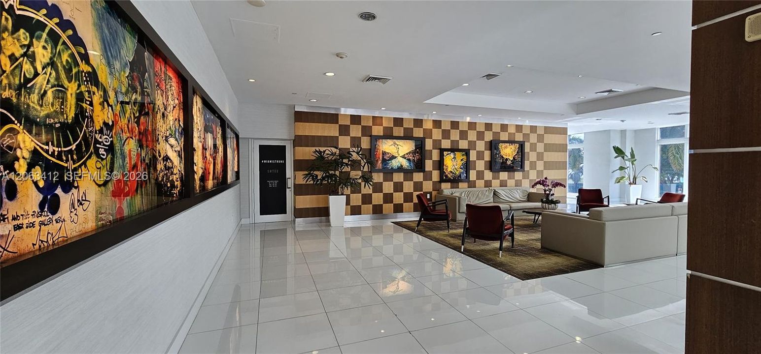 На продажу: $369,900 (1 спален, 1 ванн, 839 Квадратных фут)