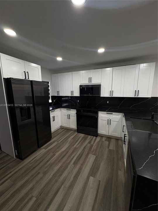 В аренду: $2,900 (2 спален, 2 ванн, 2779 Квадратных фут)