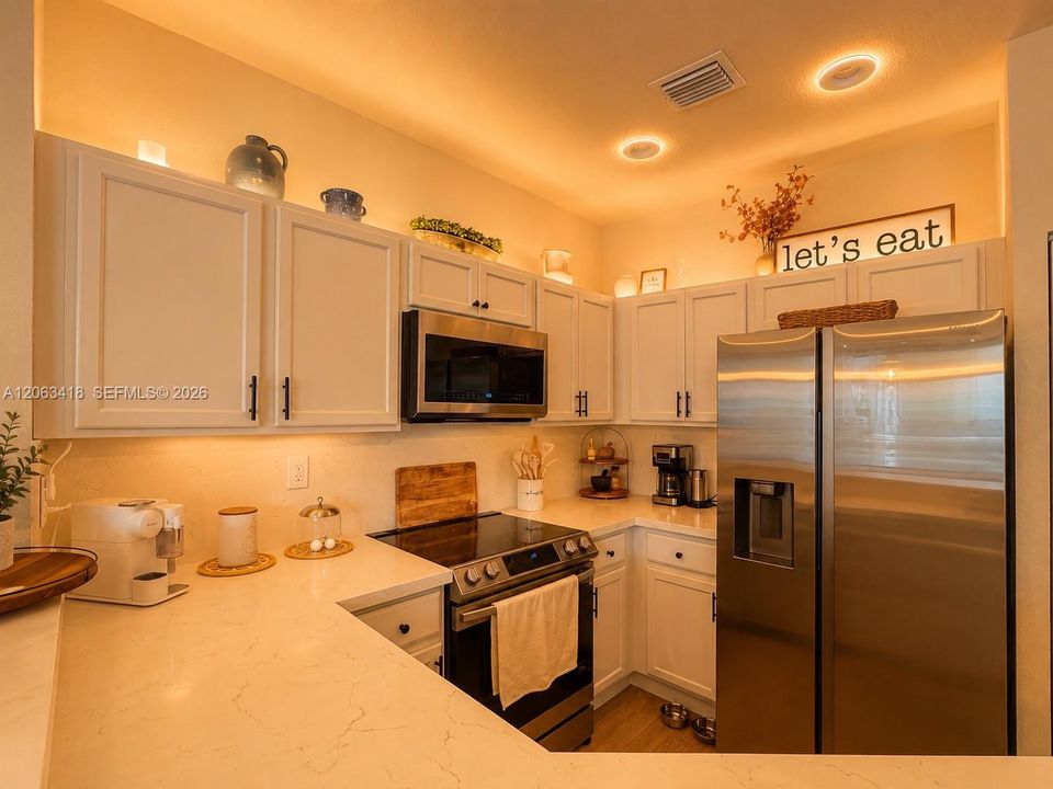 En Venta: $575,000 (3 camas, 2 baños, 1488 Pies cuadrados)