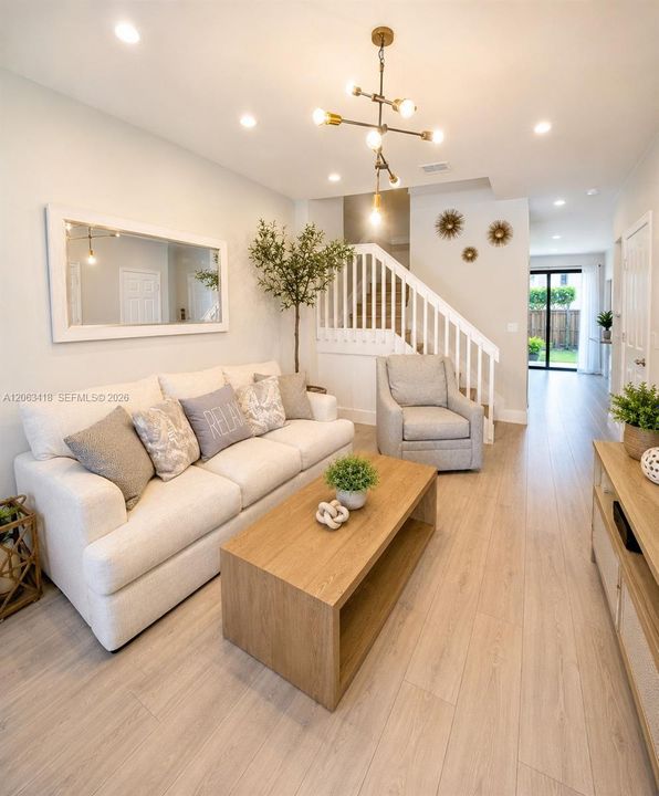 En Venta: $575,000 (3 camas, 2 baños, 1488 Pies cuadrados)