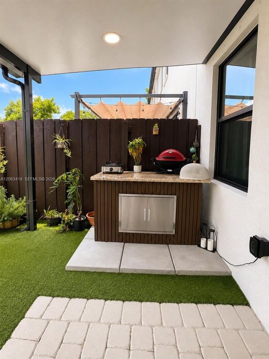 En Venta: $575,000 (3 camas, 2 baños, 1488 Pies cuadrados)