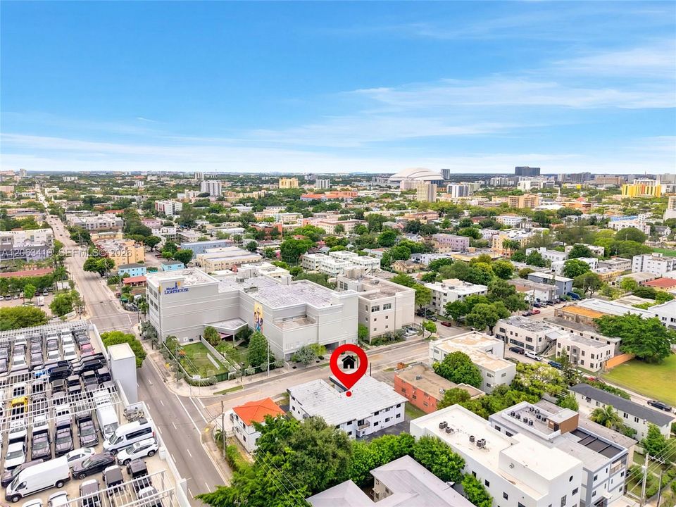 For Rent: $2,500 (3 beds, 1 baths, 7888 Square Feet)