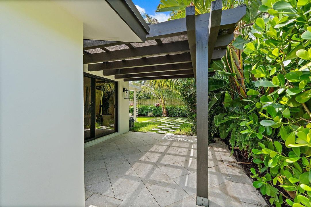 115-420GulfRd-NorthPalmBeach-SMALL