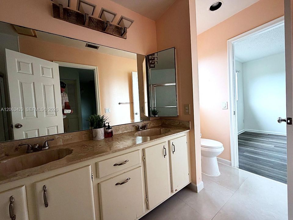 En Renta: $2,700 (3 camas, 2 baños, 1646 Pies cuadrados)