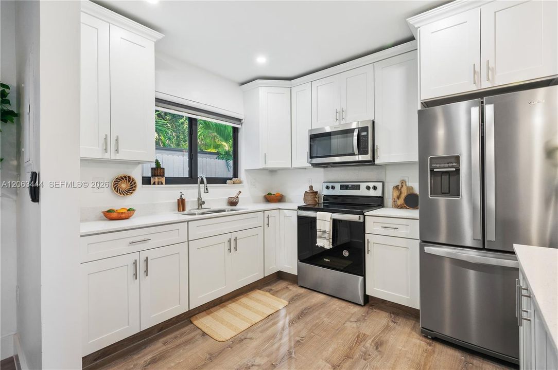 В аренду: $6,995 (2 спален, 2 ванн, 1389 Квадратных фут)