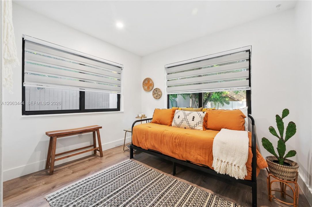 В аренду: $6,995 (2 спален, 2 ванн, 1389 Квадратных фут)