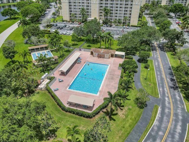 Pool 2