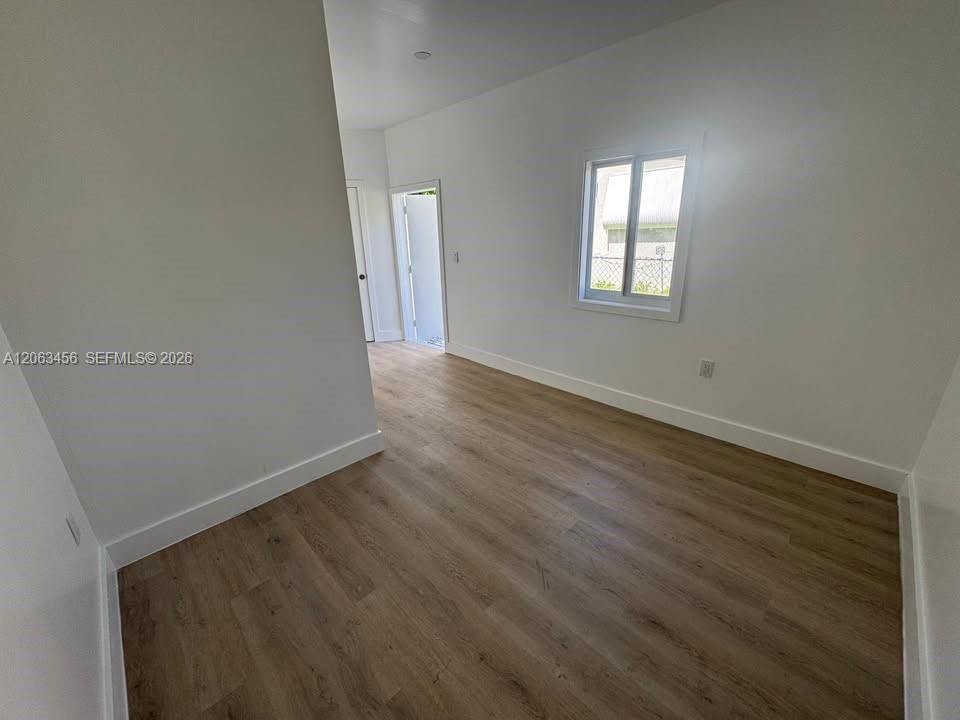 В аренду: $1,250 (3 спален, 2 ванн, 1273 Квадратных фут)