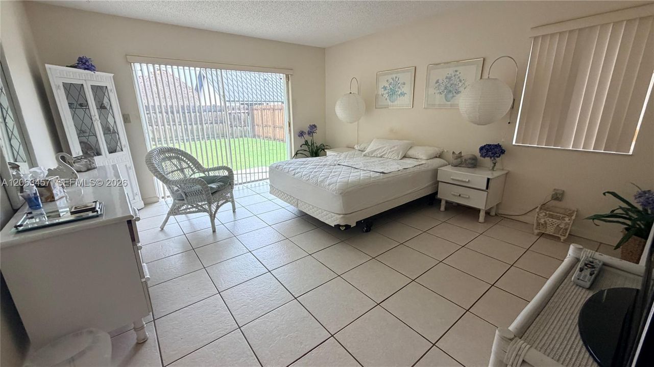 For Rent: $5,250 (4 beds, 3 baths, 1468 Square Feet)