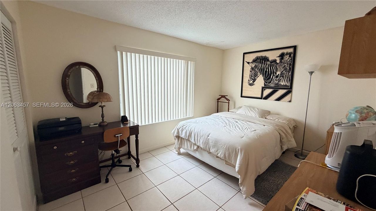 For Rent: $5,250 (4 beds, 3 baths, 1468 Square Feet)