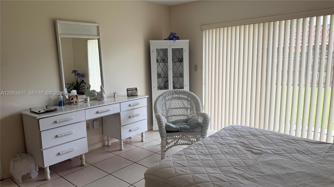 For Rent: $5,250 (4 beds, 3 baths, 1468 Square Feet)