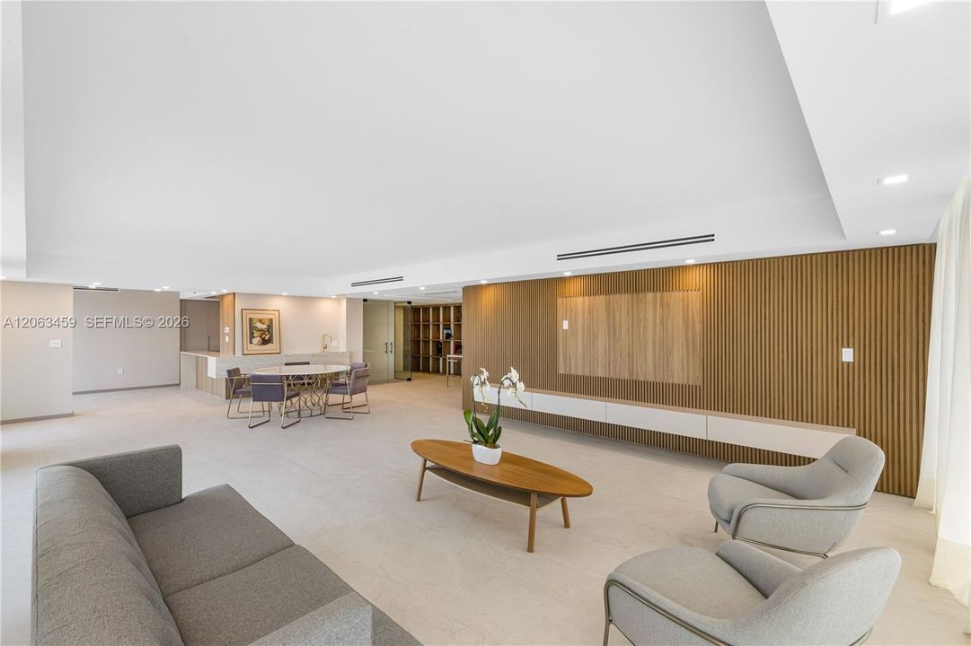 For Sale: $5,375,000 (4 beds, 5 baths, 3300 Square Feet)