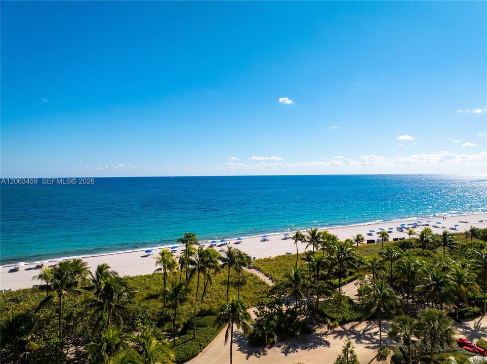 For Sale: $5,375,000 (4 beds, 5 baths, 3300 Square Feet)