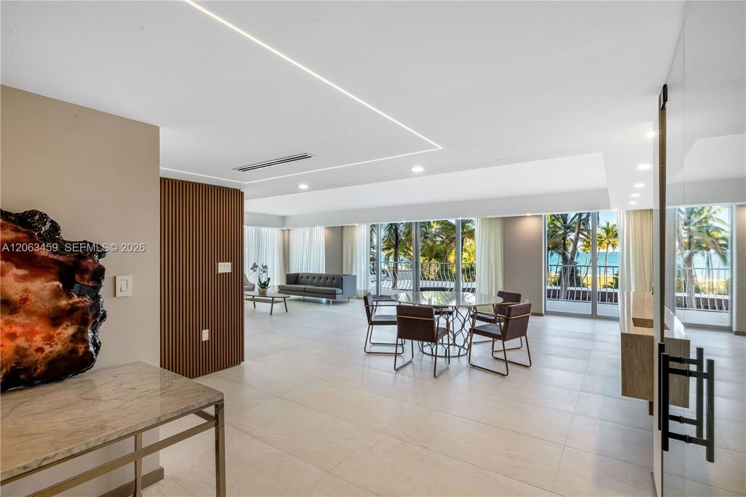 For Sale: $5,375,000 (4 beds, 5 baths, 3300 Square Feet)