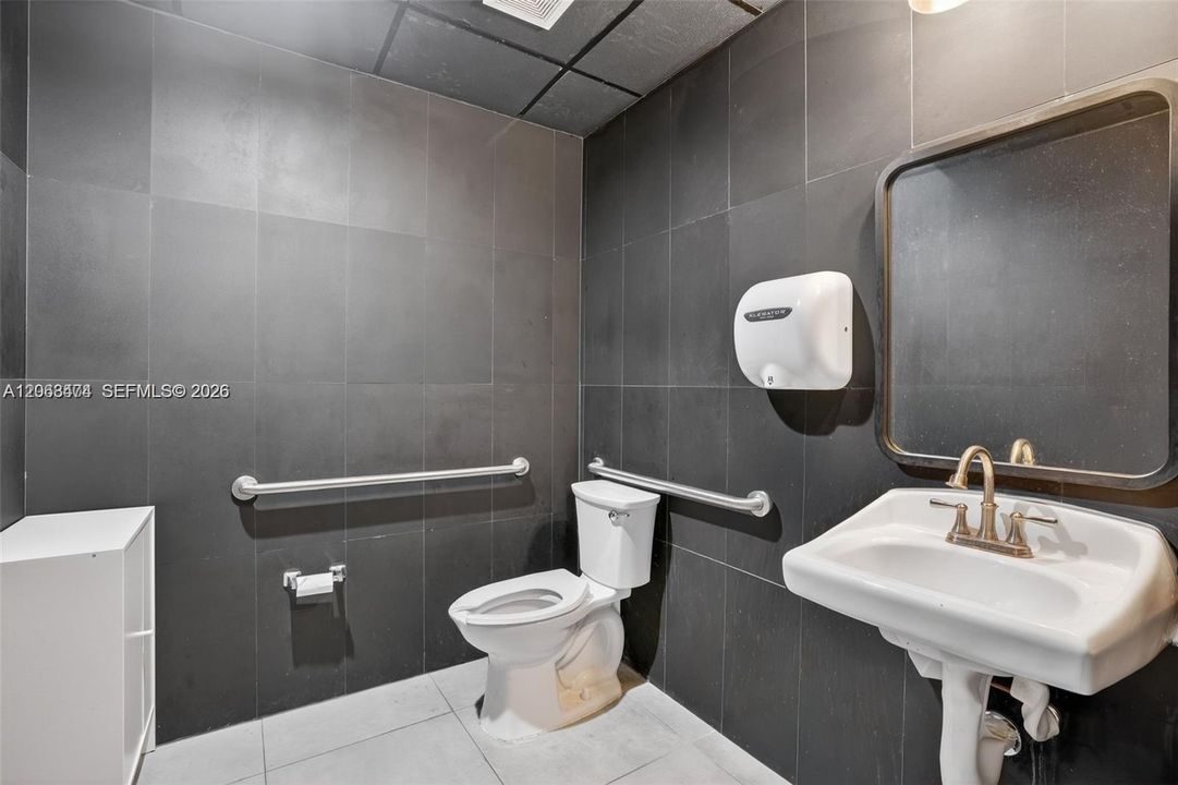 На продажу: $99,000 (0 спален, 0 ванн, 0 Квадратных фут)