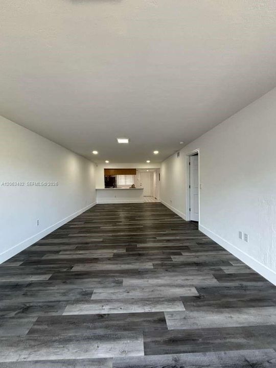 В аренду: $2,200 (2 спален, 2 ванн, 1201 Квадратных фут)