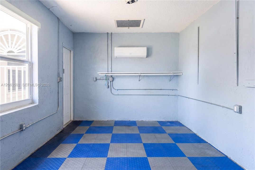 En Venta: $515,000 (3 camas, 2 baños, 1197 Pies cuadrados)