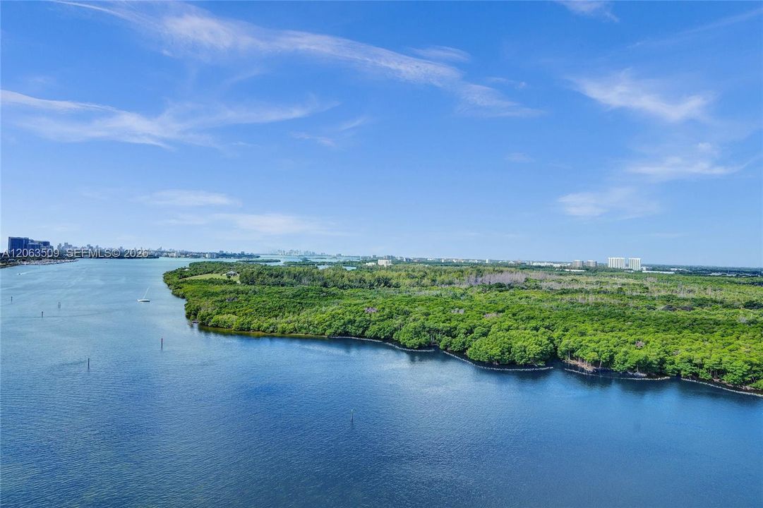В аренду: $3,500 (2 спален, 2 ванн, 1120 Квадратных фут)