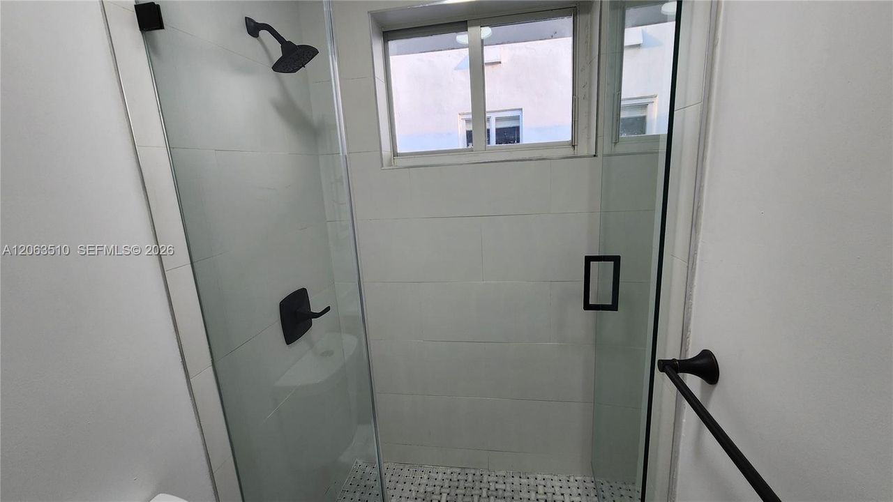 В аренду: $1,650 (0 спален, 1 ванн, 468 Квадратных фут)