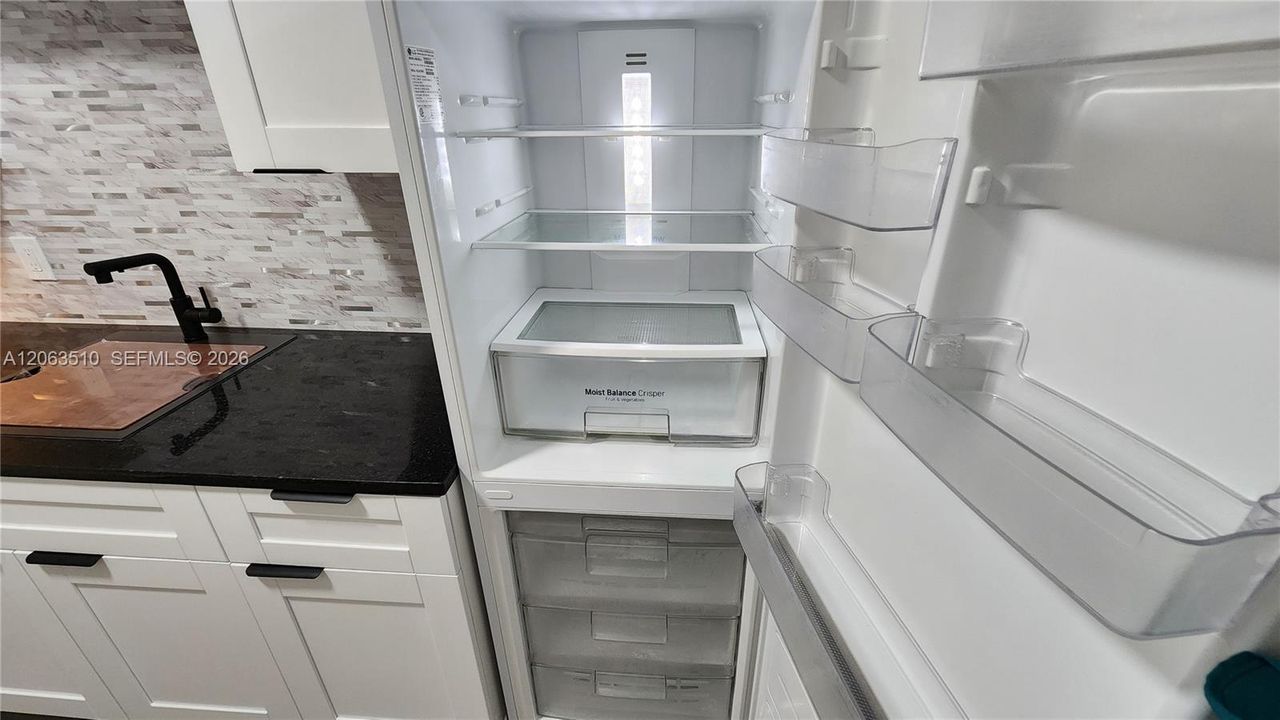 В аренду: $1,650 (0 спален, 1 ванн, 468 Квадратных фут)