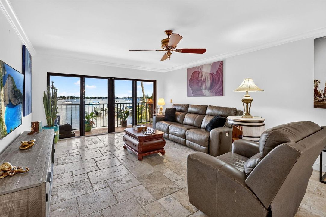 15-web-or-mls-5P1A9252