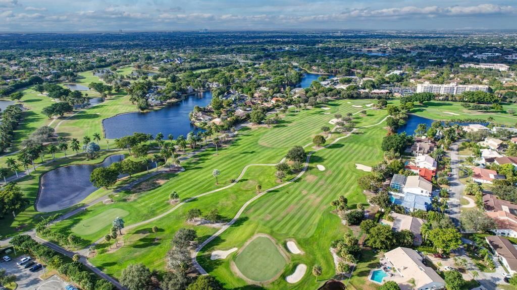 Jacaranda Country Club (1)