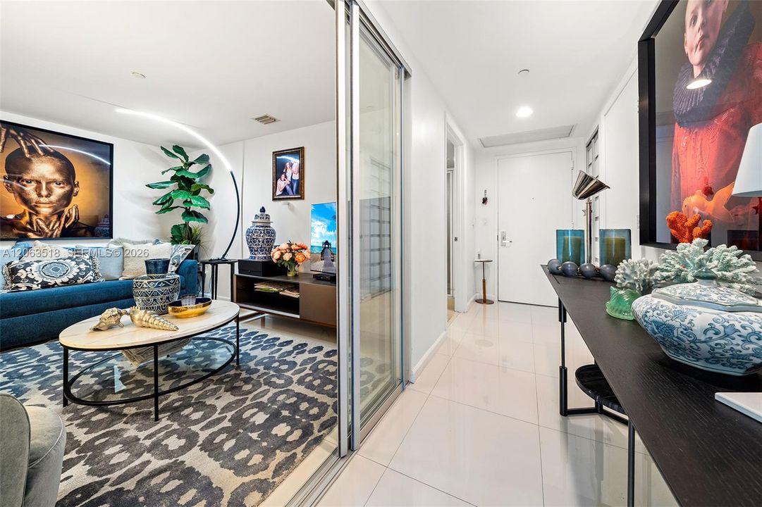 For Sale: $1,299,000 (2 beds, 2 baths, 1654 Square Feet)