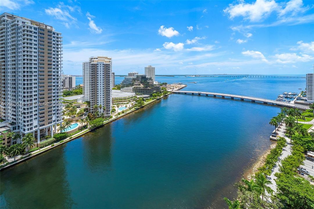 For Sale: $1,299,000 (2 beds, 2 baths, 1654 Square Feet)