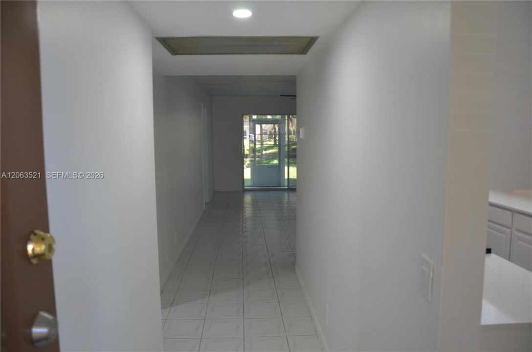 En Renta: $2,300 (2 camas, 2 baños, 1100 Pies cuadrados)