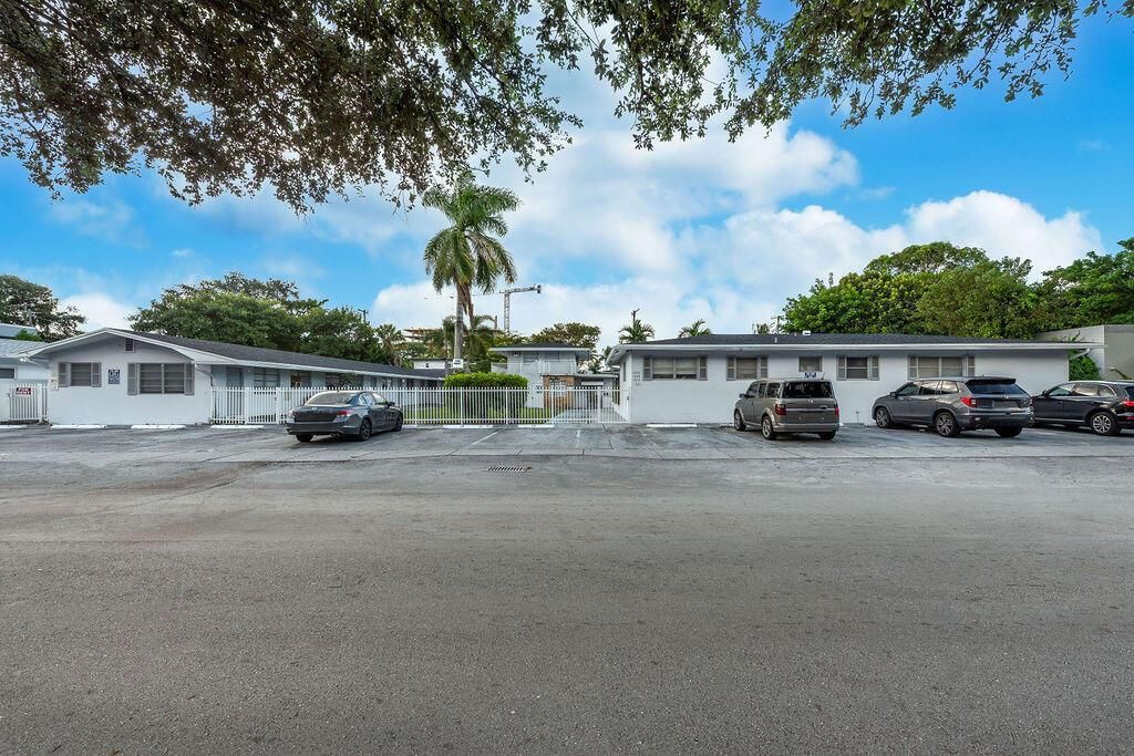 1826ShermanStreet#8-20
