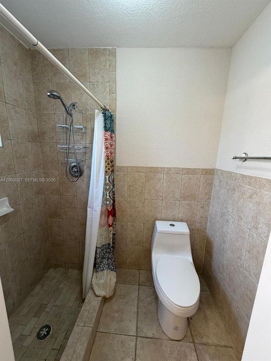 En Venta: $816,000 (3 camas, 2 baños, 1742 Pies cuadrados)