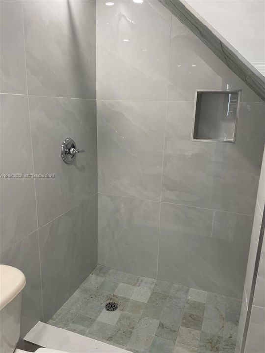 En Renta: $3,950 (3 camas, 2 baños, 1450 Pies cuadrados)