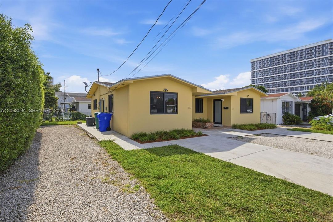 В аренду: $2,450 (1 спален, 1 ванн, 1344 Квадратных фут)