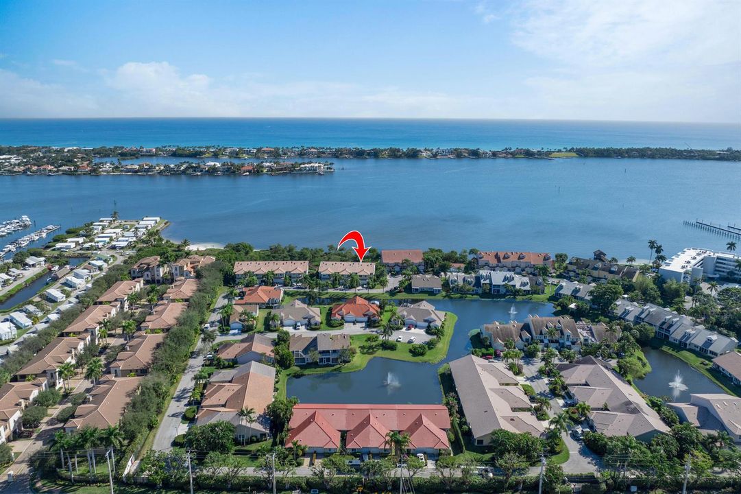 88 N Lakeshore Dr