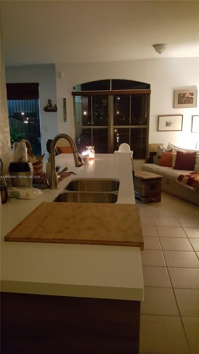 En Venta: $625,000 (3 camas, 2 baños, 1476 Pies cuadrados)