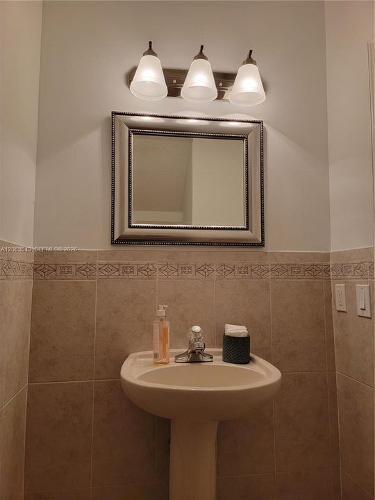 En Venta: $625,000 (3 camas, 2 baños, 1476 Pies cuadrados)