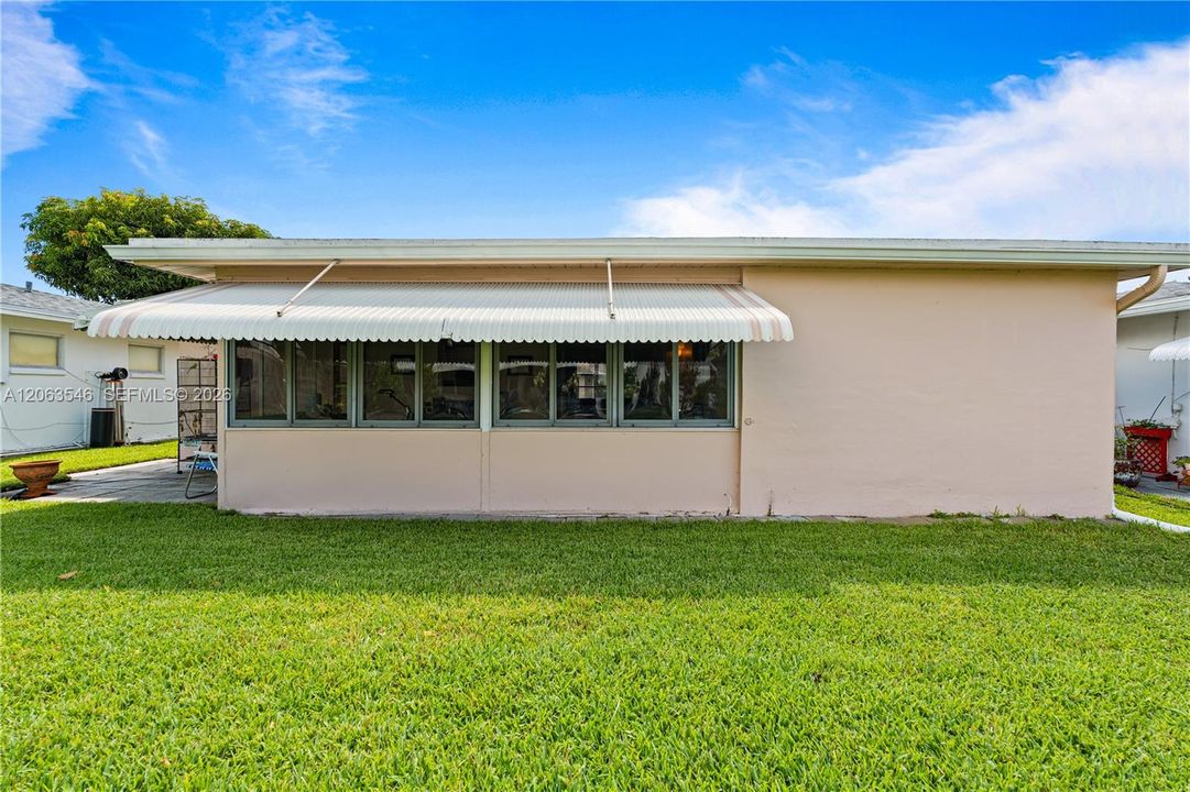 En Venta: $339,000 (2 camas, 1 baños, 1082 Pies cuadrados)